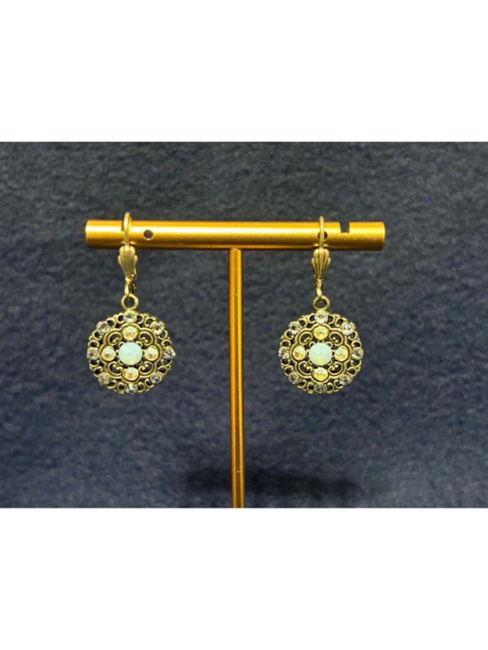 Pair of earrings